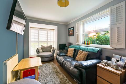undefined, Burrage Road, Redhill RH1