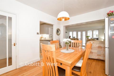 undefined, Cleveland Road, Chichester PO19
