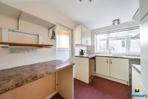 undefined, Gumbrells Close, Guildford GU3