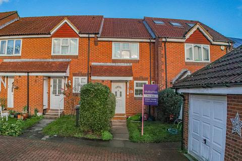 2 bedroom terraced house for sale, Morpeth Close, Hemel Hempstead, HP2