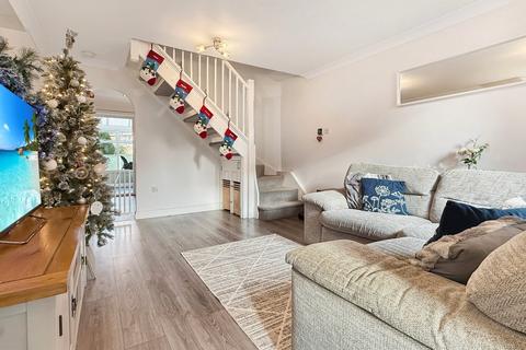2 bedroom semi-detached house for sale, Farthing Close, Braintree, CM7
