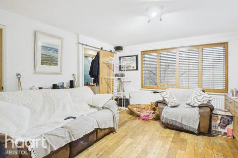 3 bedroom semi-detached house for sale, Ash Close, BRISTOL
