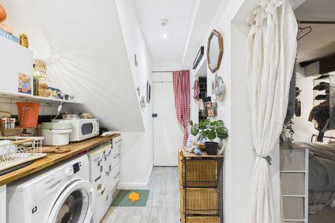 Studio for sale, Church Road, Hove, BN3 2FN