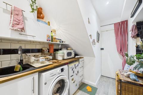 Studio for sale, Church Road, Hove, BN3 2FN