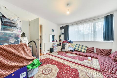 undefined, Sims Walk, London