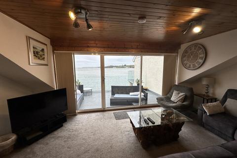 3 bedroom townhouse for sale, Ffordd Glyder, Y Felinheli, Gwynedd, LL56