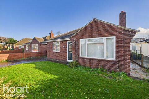 3 bedroom detached bungalow for sale, St Albans Road, Cambridge