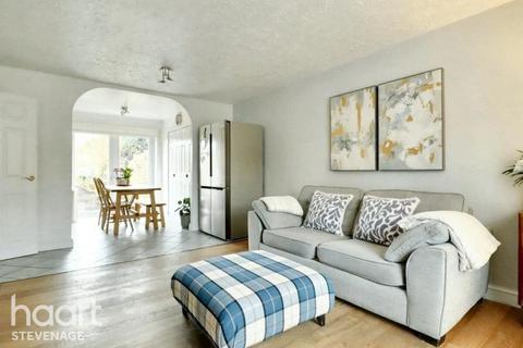 5 bedroom end of terrace house for sale, Kymswell Road, Stevenage