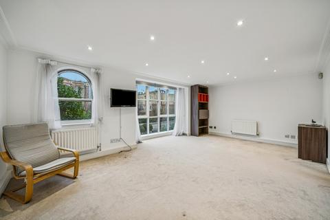 2 bedroom apartment to rent, Keble Place, Barnes, London, SW13