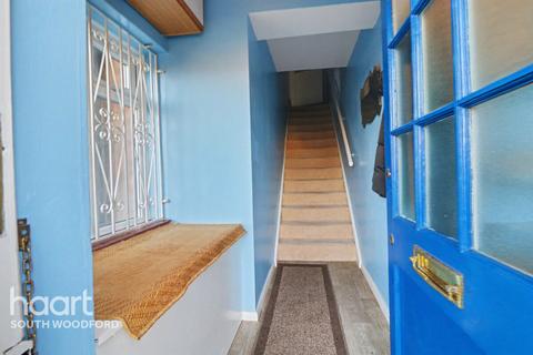 2 bedroom maisonette for sale, Hillyfields, Loughton