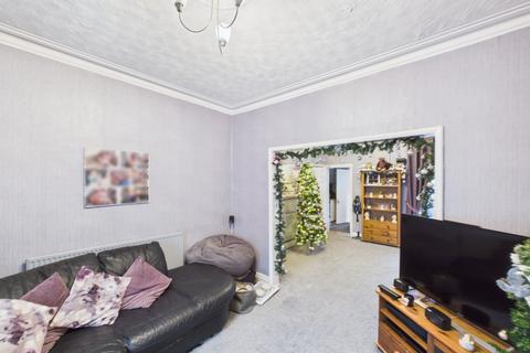 2 bedroom end of terrace house for sale, Middleburg Street, Hull, HU9 2QW
