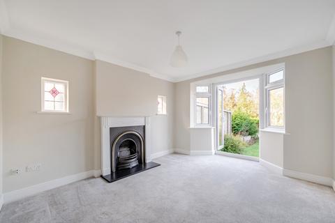 undefined, Woodlands Avenue, West Byfleet, KT14