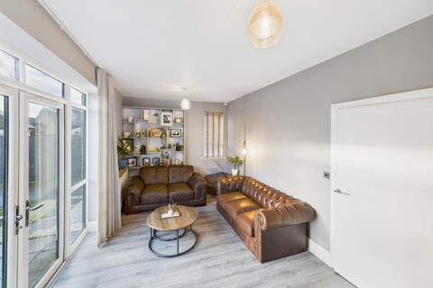 3 bedroom semi-detached house for sale, Diversity Drive, Kingswood, Hull, East Riding of Yorkshire, HU7 3LG