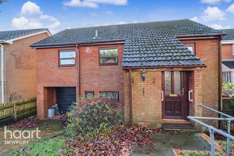 4 bedroom detached house for sale, Cwm-Cwddy Drive, Newport