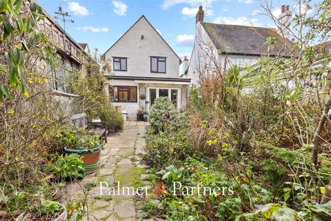 3 bedroom house for sale, Irvine Road, Colchester, Essex, CO3