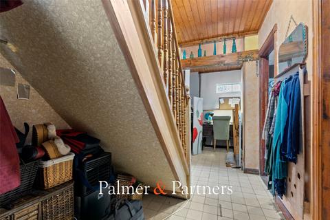 3 bedroom house for sale, Irvine Road, Colchester, Essex, CO3