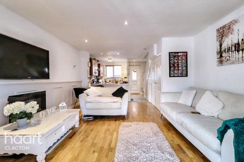 3 bedroom end of terrace house for sale, Greenacres, Clacton-On-Sea