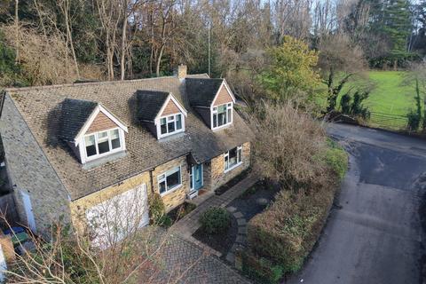 4 bedroom detached house for sale, Cherry Drive, Forty Green, Beaconsfield, Buckinghamshire, HP9 1XP