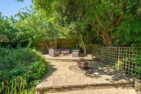 4 bedroom detached house for sale, Cherry Drive, Forty Green, Beaconsfield, Buckinghamshire, HP9 1XP