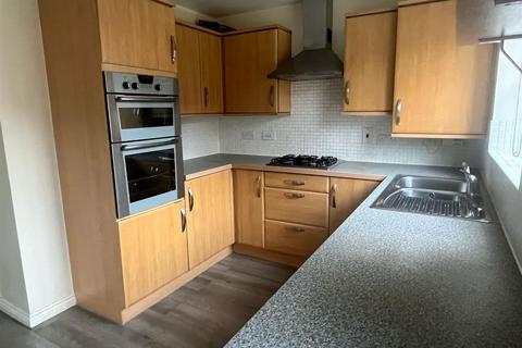 undefined, Walker Grove, Hatfield