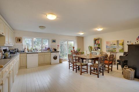 3 bedroom semi-detached house for sale, Freshfields, Newmarket CB8