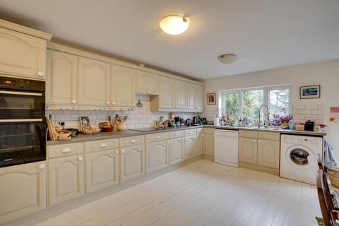 3 bedroom semi-detached house for sale, Freshfields, Newmarket CB8