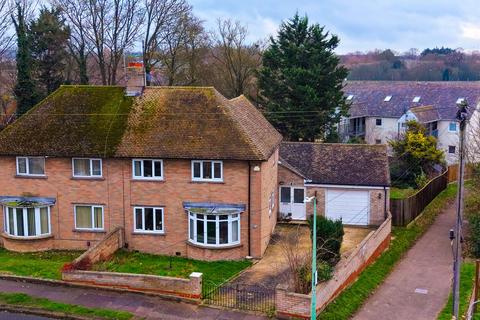 3 bedroom semi-detached house for sale - Freshfields, Newmarket CB8