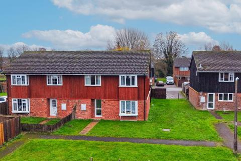 4 bedroom semi-detached house for sale, Mill Reef Close, Newmarket CB8