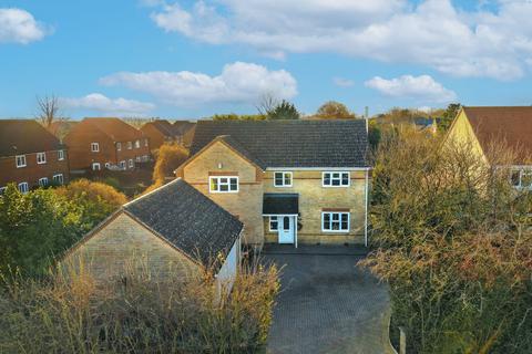 6 bedroom detached house for sale, Newmarket Road, Cambridge CB25