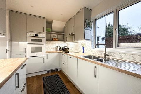 3 bedroom semi-detached house for sale, Scott Close, Taunton, Somerset - NO CHAIN!