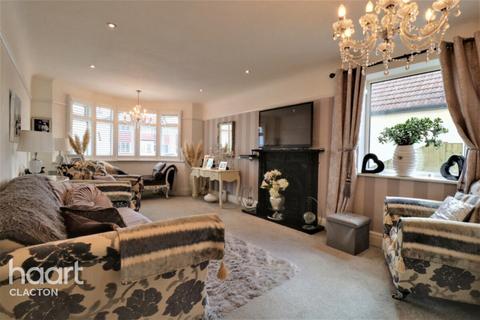 3 bedroom detached bungalow for sale, Carlton Road, Clacton-On-Sea