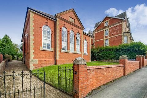 3 bedroom maisonette to rent, Temple Street, Llandrindod Wells, LD1
