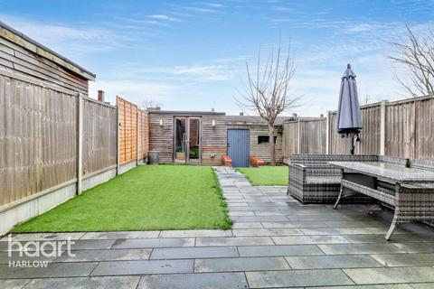 3 bedroom end of terrace house for sale, Hollyfield, Harlow