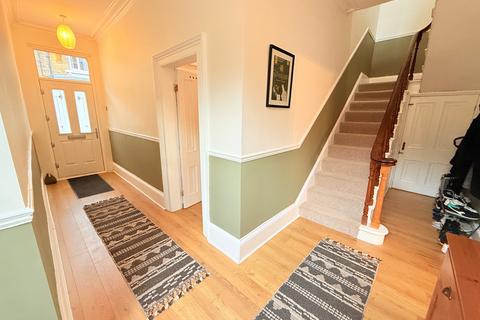 3 bedroom semi-detached house for sale, Cross Banks, Shipley BD18
