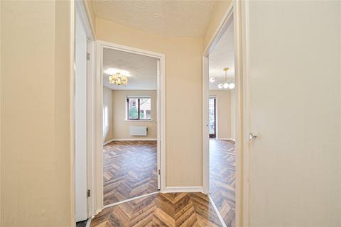 1 bedroom flat for sale, Orchard Grove, Penge, London, SE20