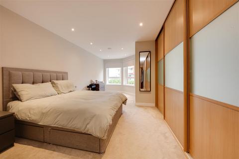 2 bedroom apartment to rent, Poseidon Court, Homer Drive, E14