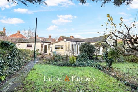 3 bedroom bungalow for sale, Three Crowns Road, Colchester, Essex, CO4