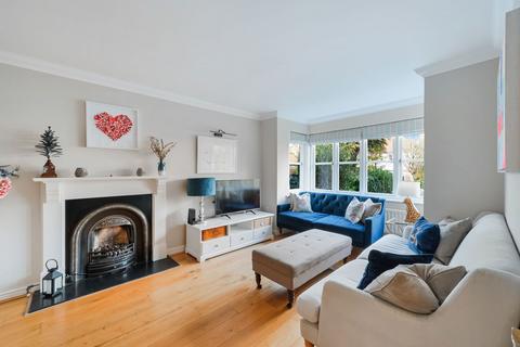 4 bedroom detached house for sale, Greshams Way, Edenbridge TN8