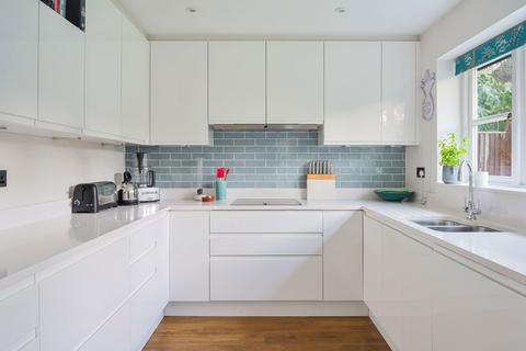 4 bedroom detached house for sale, Greshams Way, Edenbridge TN8