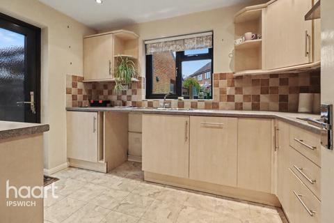 undefined, Kitchener Way, Ipswich