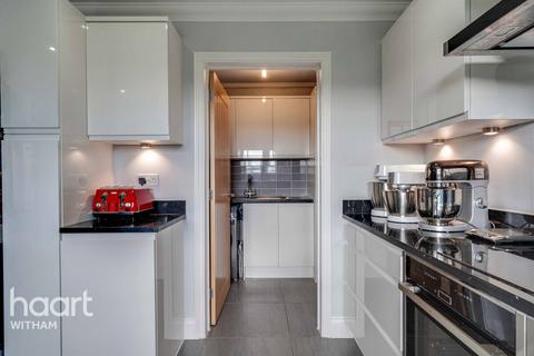 undefined, Granville Close, Great Braxted