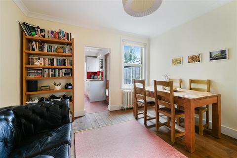 4 bedroom semi-detached house for sale, Miles Road, Epsom