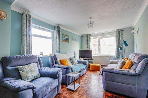 undefined, Heathfield Drive, Barry
