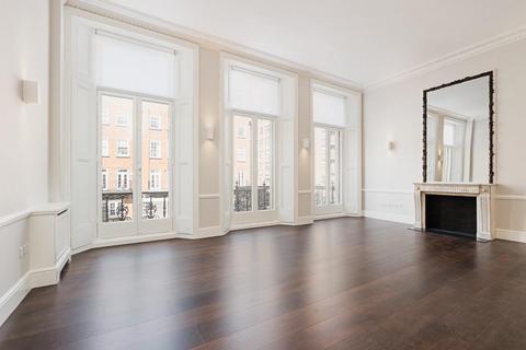 2 bedroom flat to rent, Ennismore Gardens, Knightsbridge, London, SW7