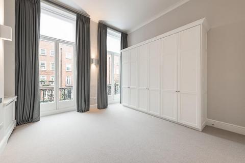 2 bedroom flat to rent, Ennismore Gardens, Knightsbridge, London, SW7