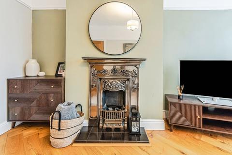 3 bedroom semi-detached house for sale, Shepherds Lane, Chester, CH2