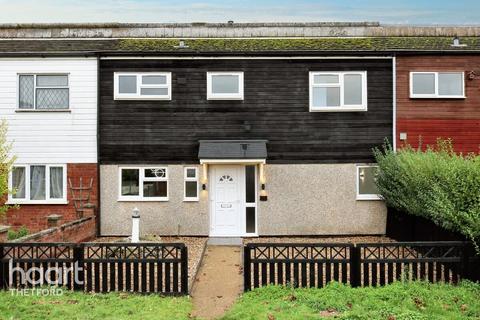 3 bedroom terraced house for sale, St Martins Way, Thetford