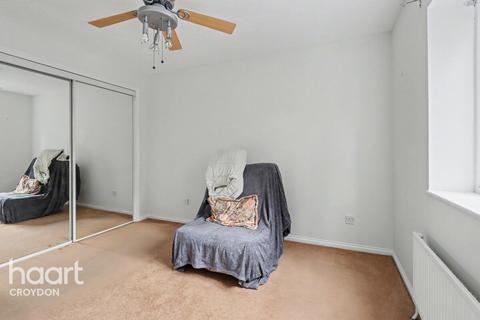 1 bedroom flat for sale, Franklin Way, Croydon