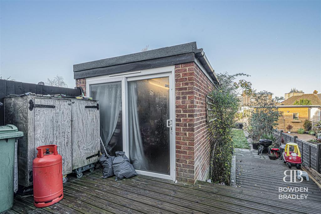 Outbuilding