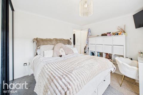 1 bedroom apartment for sale, Wickham Road, Witham